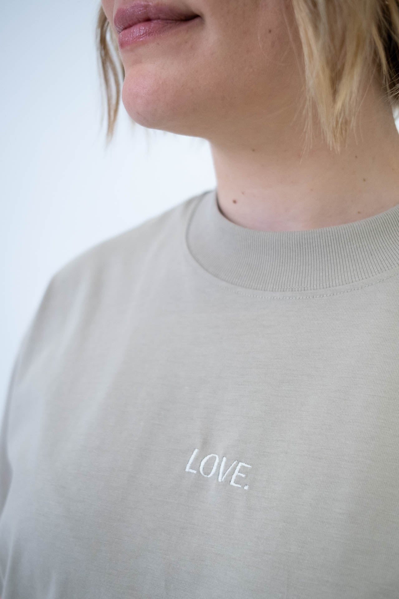 "LOVE" T-Shirt