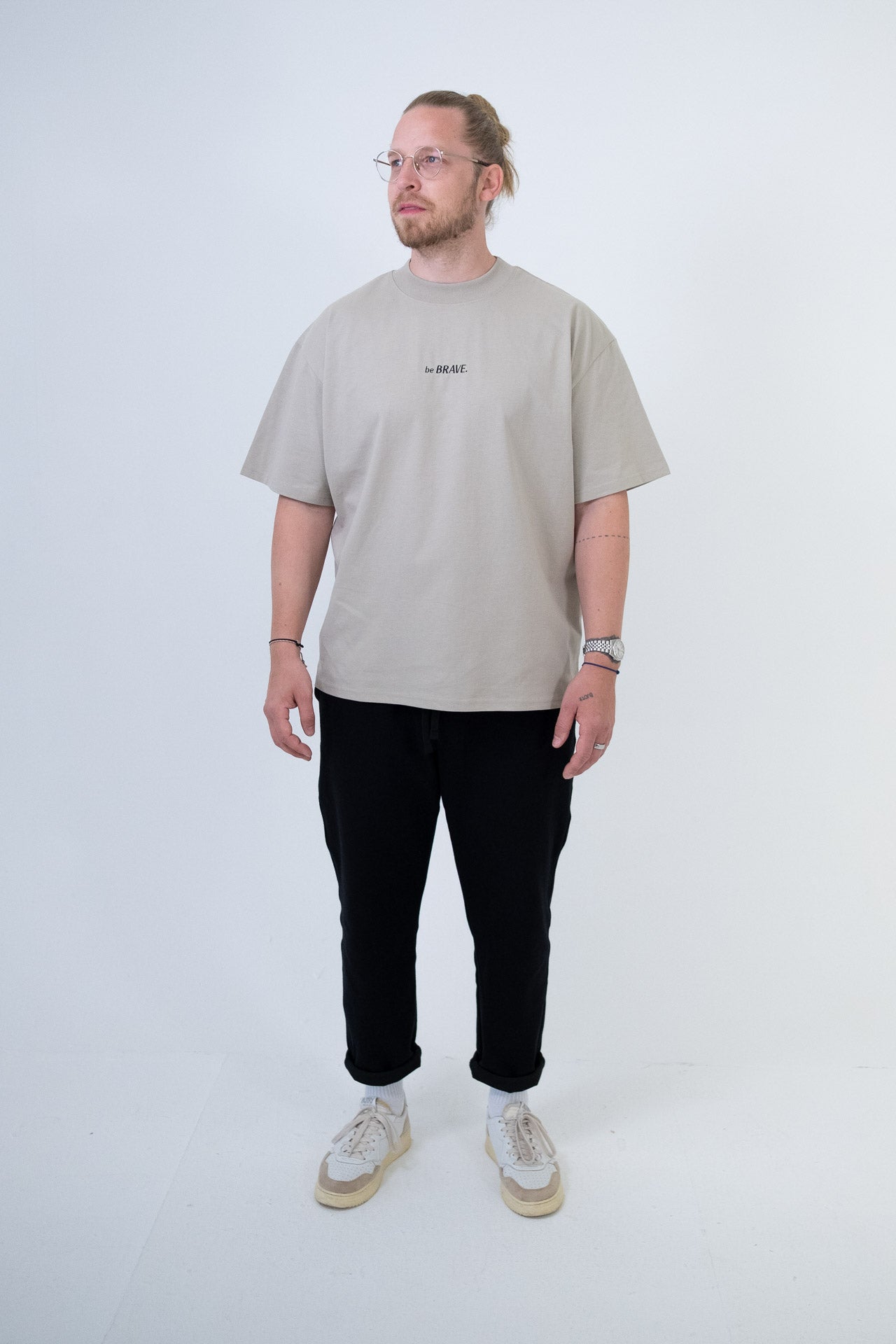 "be BRAVE" T-Shirt